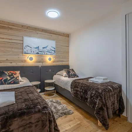 Apartamento Neuf Au Pied Des Pistes, - Fr-1-343-263